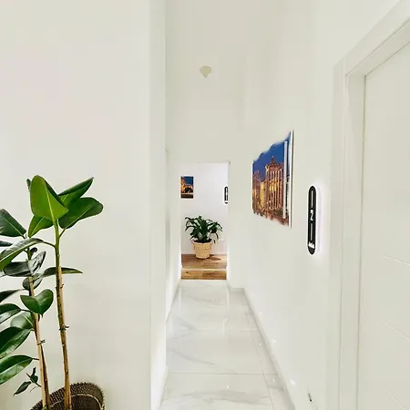 St Mary Major Loft By Kambal Group Guest house